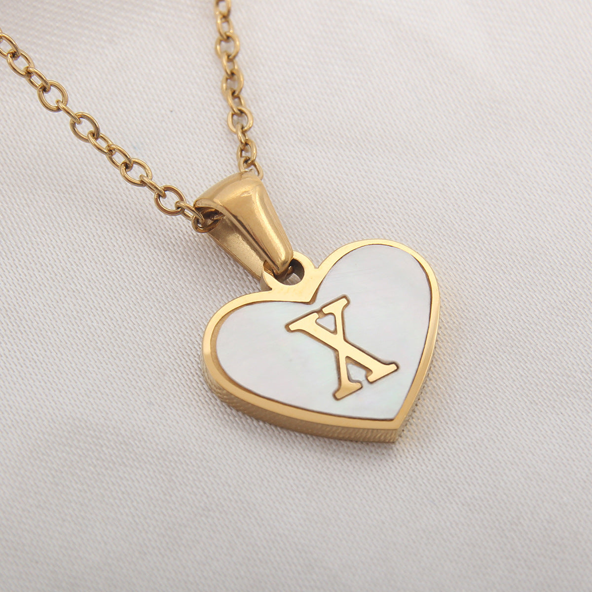 26 Letter Heart-shaped Necklace White Shell Love Clavicle Chain Fashion Personalized Necklace For Women Jewelry Valentine's Day - ARCHSHOPE