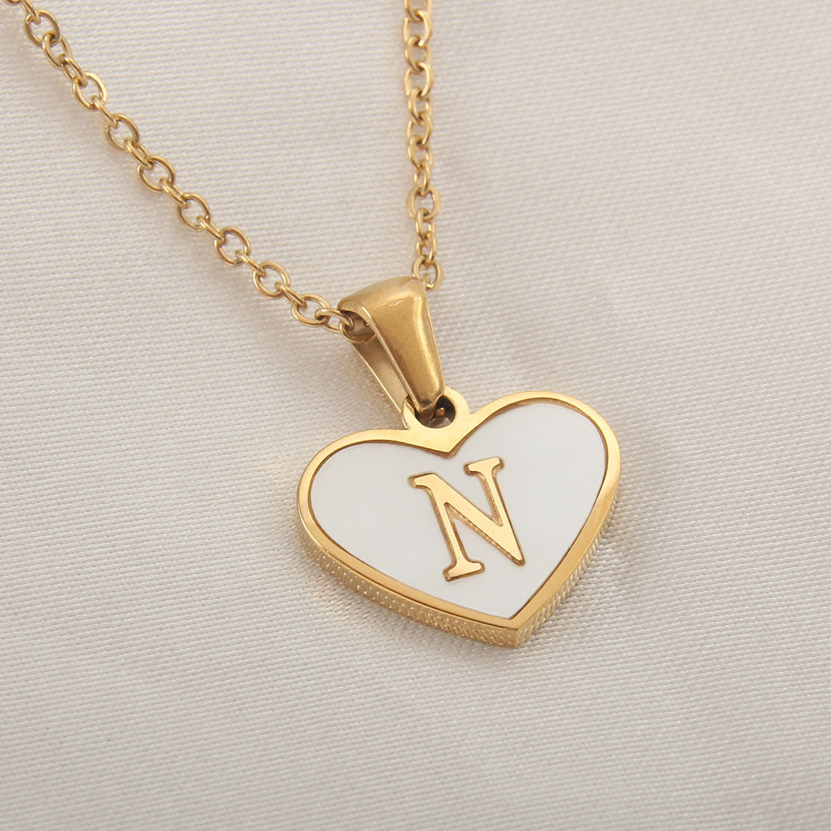 26 Letter Heart-shaped Necklace White Shell Love Clavicle Chain Fashion Personalized Necklace For Women Jewelry Valentine's Day - ARCHSHOPE