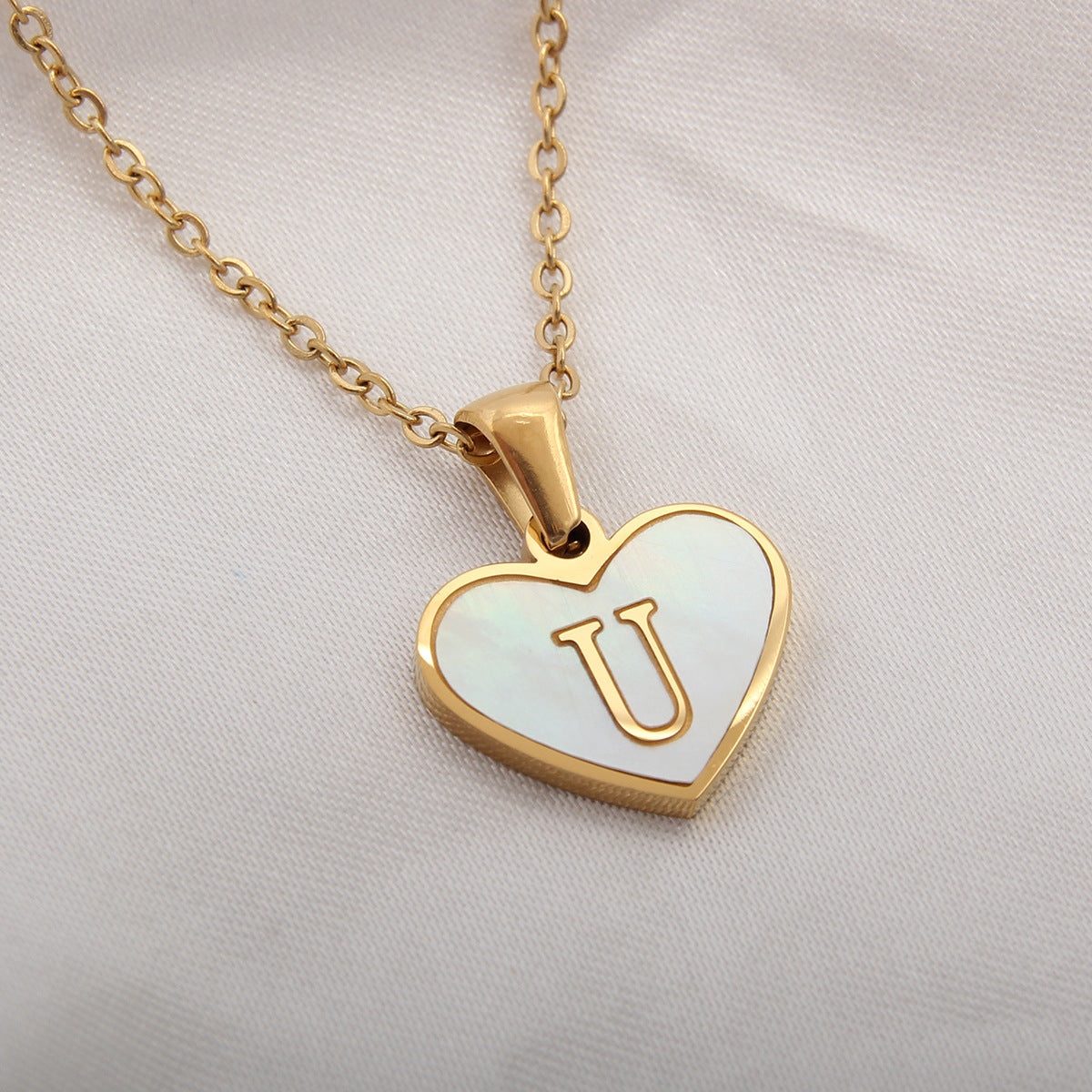 26 Letter Heart-shaped Necklace White Shell Love Clavicle Chain Fashion Personalized Necklace For Women Jewelry Valentine's Day - ARCHSHOPE