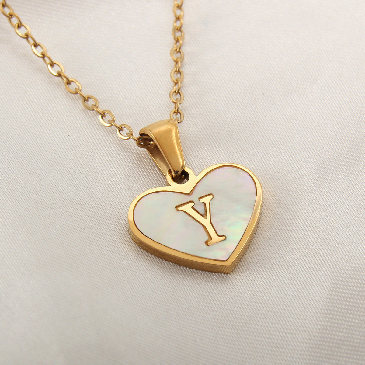 26 Letter Heart-shaped Necklace White Shell Love Clavicle Chain Fashion Personalized Necklace For Women Jewelry Valentine's Day - ARCHSHOPE